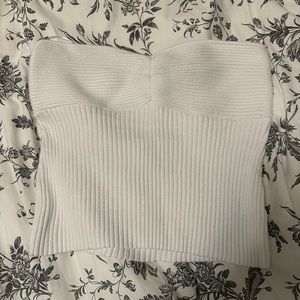 LA Hearts White Tube Top. Size Medium